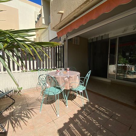 Sol-Y-Days Los Amigos, Studio 4 Couchages En Rez-De-Jardin, Avec Grande Terrasse Et Parking, A 250M De La Plage 르그로뒤후아 외부 사진