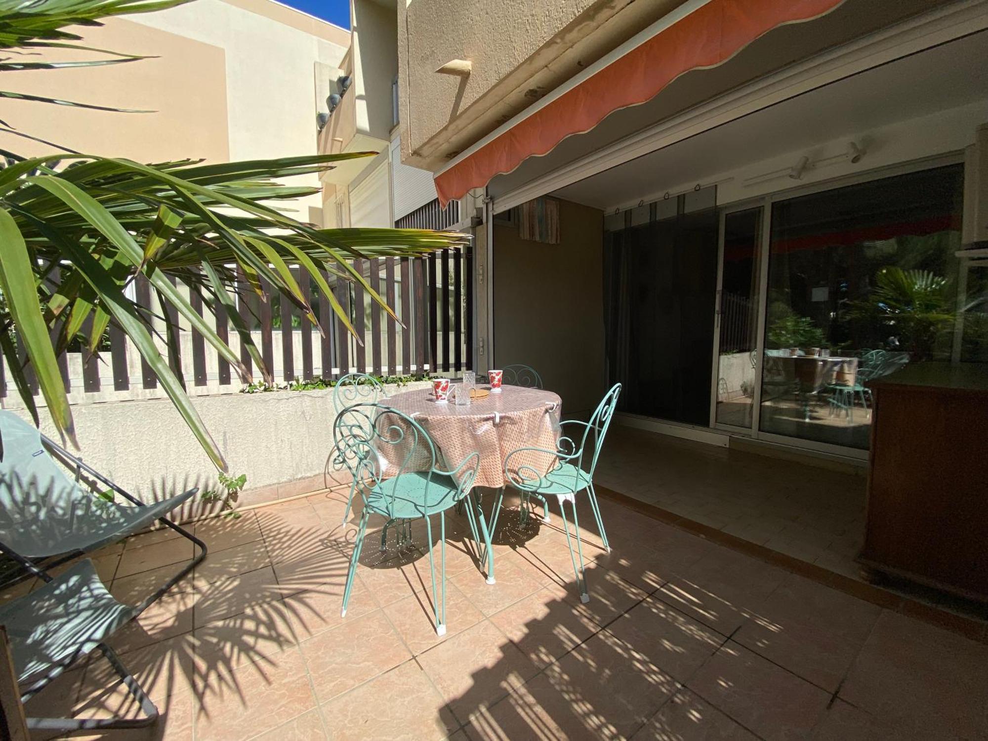 Sol-Y-Days Los Amigos, Studio 4 Couchages En Rez-De-Jardin, Avec Grande Terrasse Et Parking, A 250M De La Plage 르그로뒤후아 외부 사진