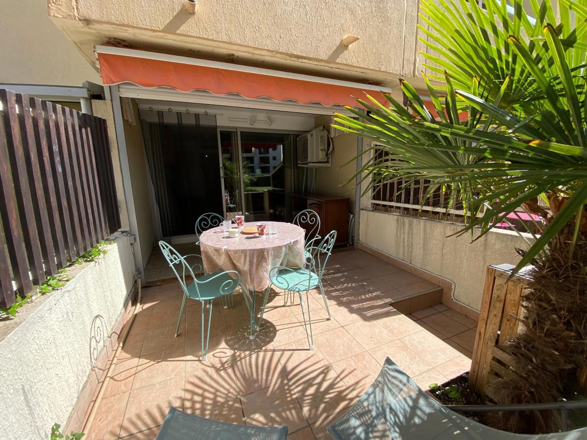 Sol-Y-Days Los Amigos, Studio 4 Couchages En Rez-De-Jardin, Avec Grande Terrasse Et Parking, A 250M De La Plage 르그로뒤후아 외부 사진